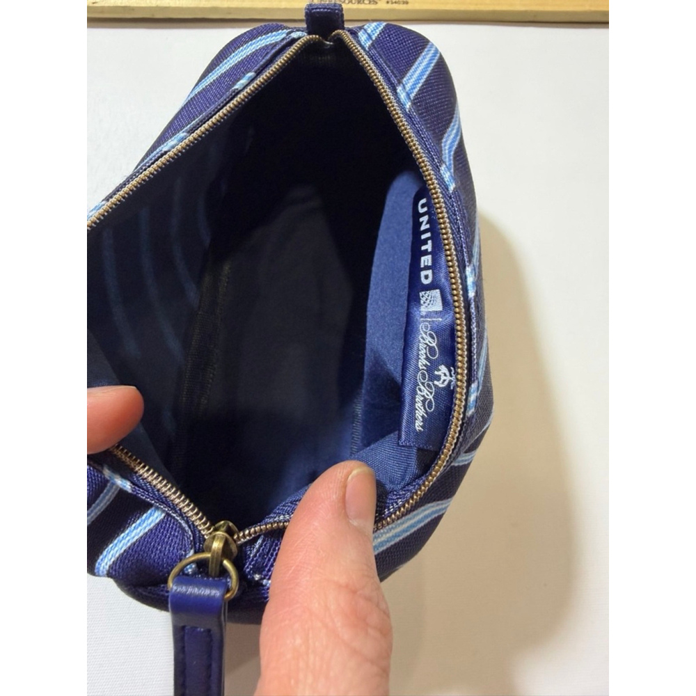 Brooks Brothers United Airlines Travel Toiletry Bag Striped Amenity Pouch - Picture 9 of 9